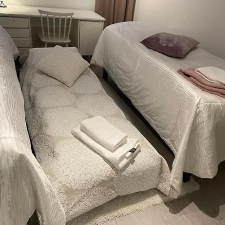 아파트 Hoitotie 80m2