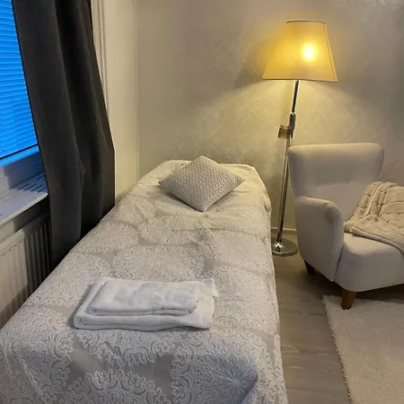 Hoitotie 80m2 아파트 로바니에미